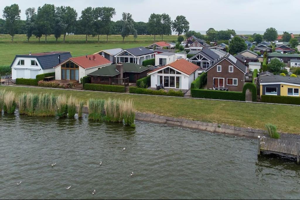 Vakantiehuis De Wilgenroos Villa Wervershoof Exteriör bild